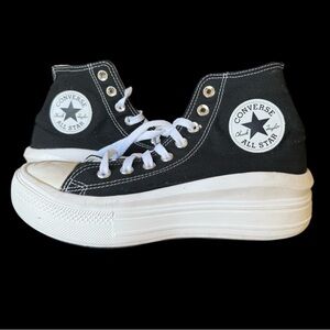 CONVERSE CHUCK TAYLOR ALL STAR ladies platform, high top sneaker size 7 1/2